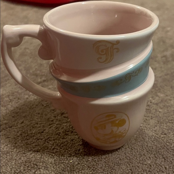 Disney Assorted cups - Picture 2 of 14
